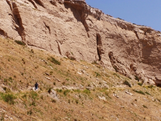 Hiking up Scottsbluff